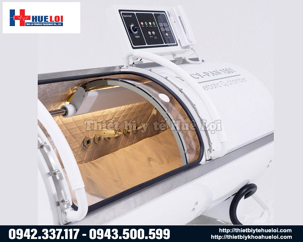 kh&ocirc;ng gian b&ecirc;n trong buồng oxy cao &aacute;p HP1501